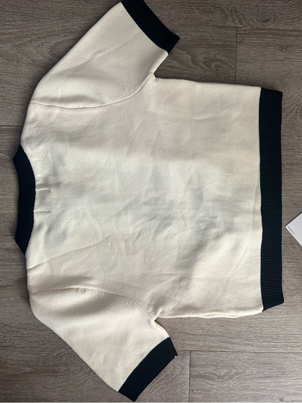 H&M Cream Mini Skirt Set with Black Trim - Picture 4 of 4